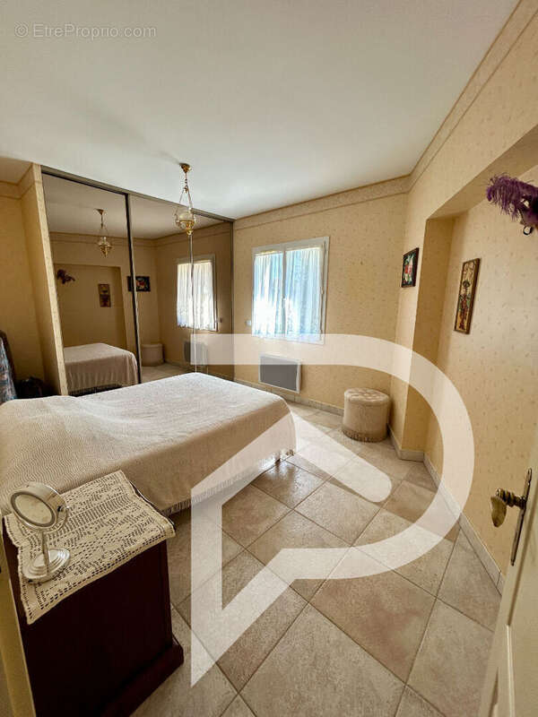 Maison à VILLEVEYRAC