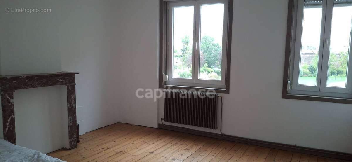 Maison à vendre 8 pièces ESTAIRES (59) - photo 14
