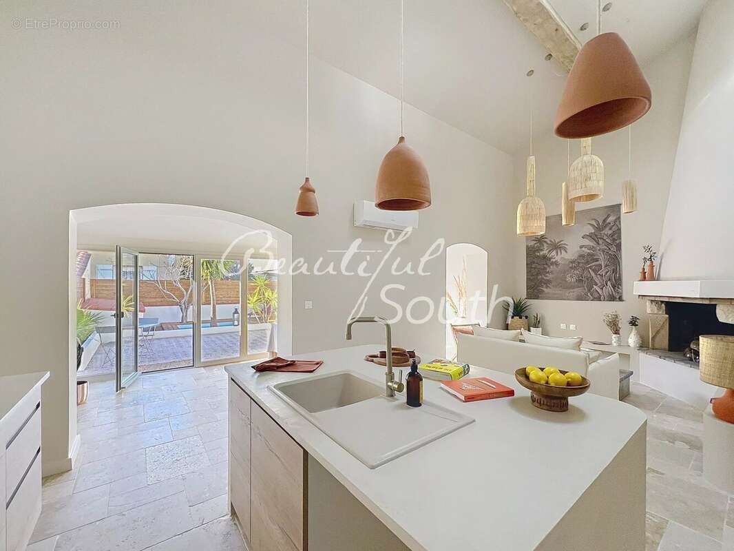 Maison à CANET-EN-ROUSSILLON