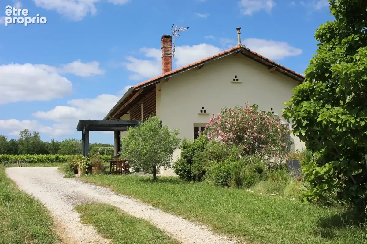 Charmant Domaine près d'Albi avec Maison de Maître, Dépendance Rénovée et Projets de Rénovation - photo 14