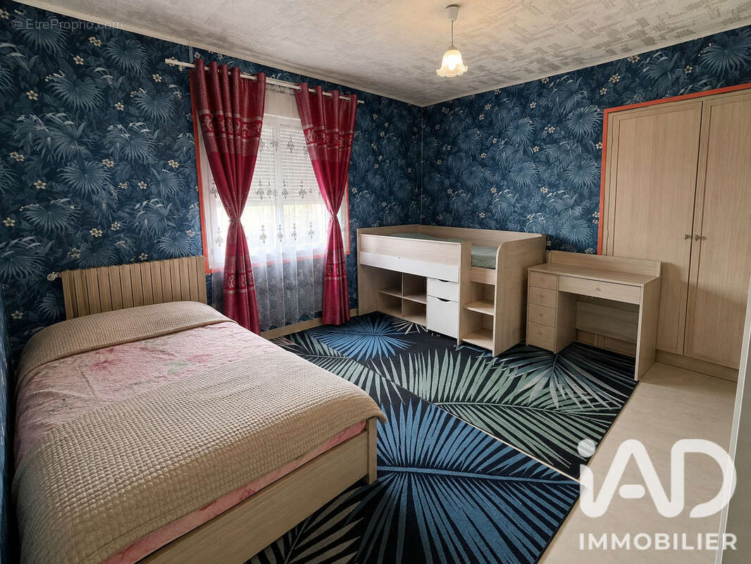 Photo 4 - Maison à YZEURE