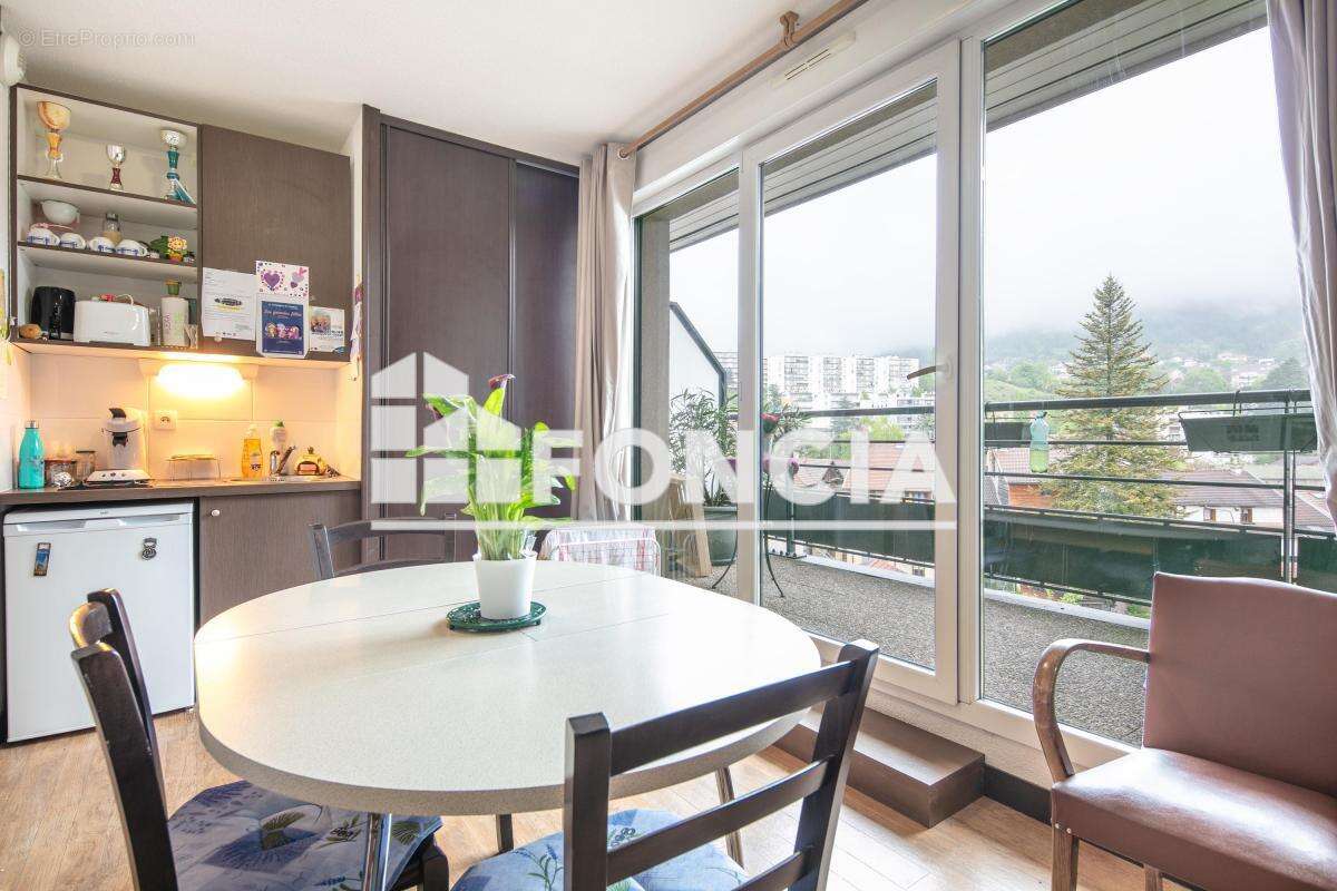 Appartement à VOIRON