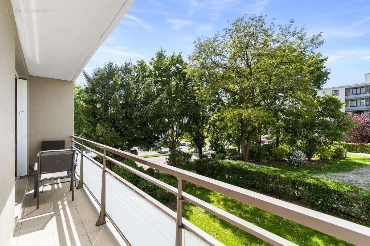 Appartement à BOIS-D'ARCY