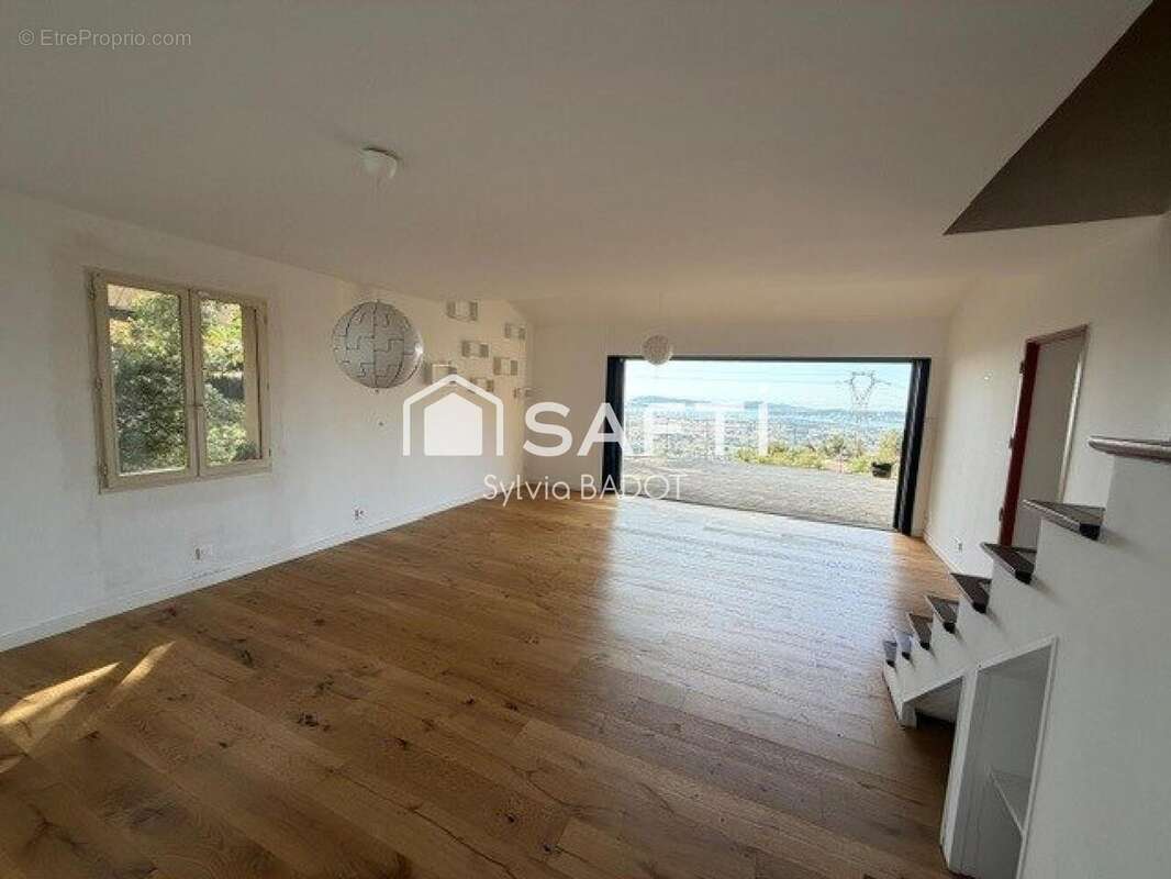 Photo 4 - Maison à TOULON