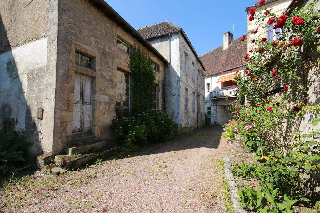 Appartement à AUTUN