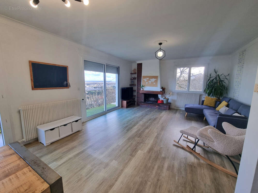 Maison à BON-ENCONTRE