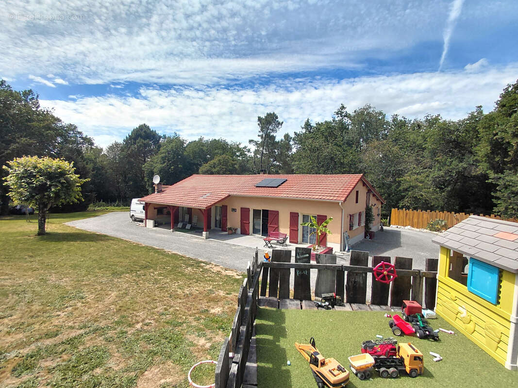 Les Lèches - Plain-pied de 4 chambres - photo 22