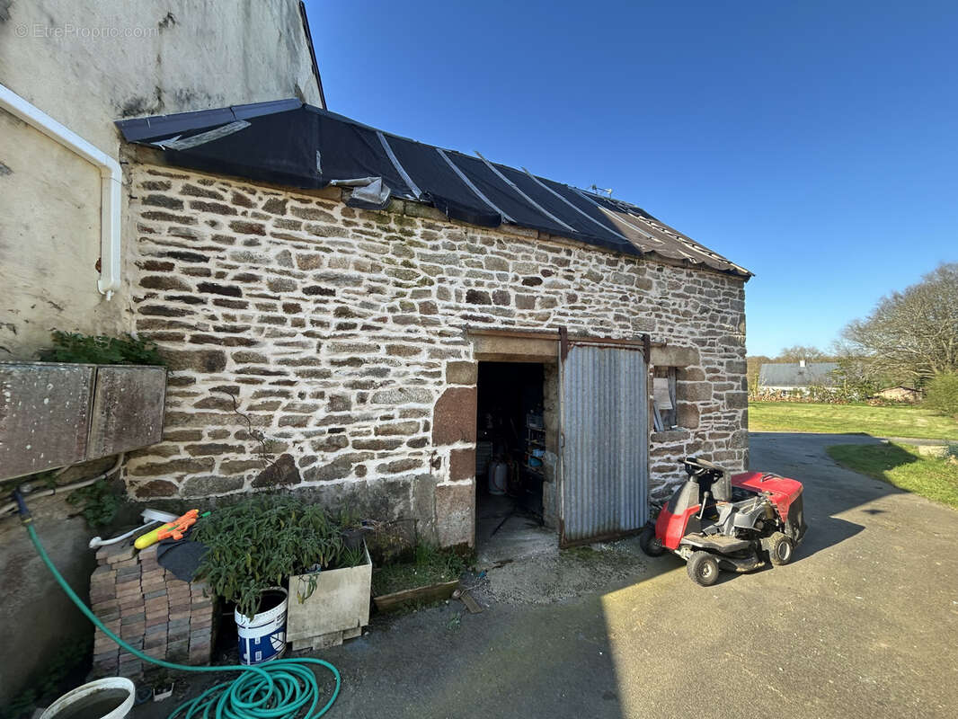 Maison en pierre avec dépendances sur Quistinic - photo 11