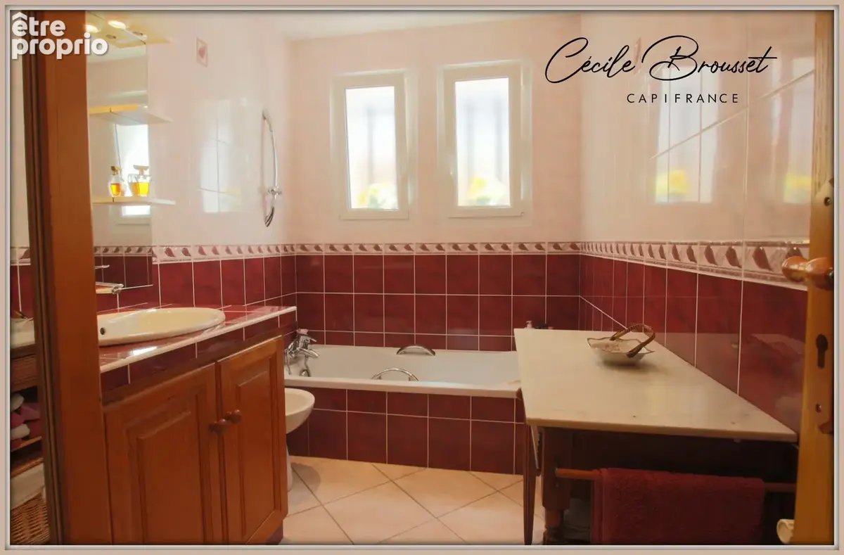 Saint-laurent-de-cerdans 66260 – maison de qualité 80 m2 avec grand garage et terrasse - photo 6
