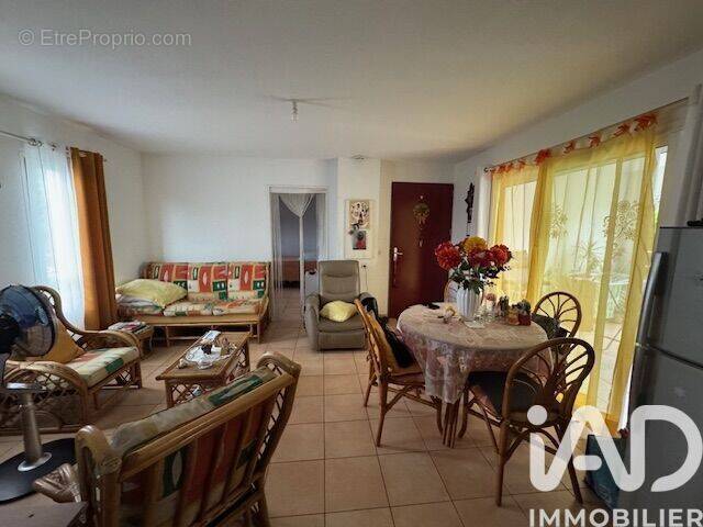 Photo 1 - Appartement à LES ABYMES