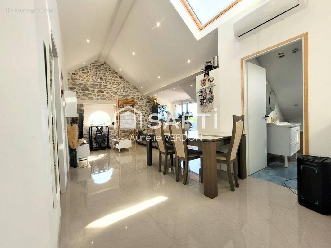Photo 1 - Appartement à SCIEZ