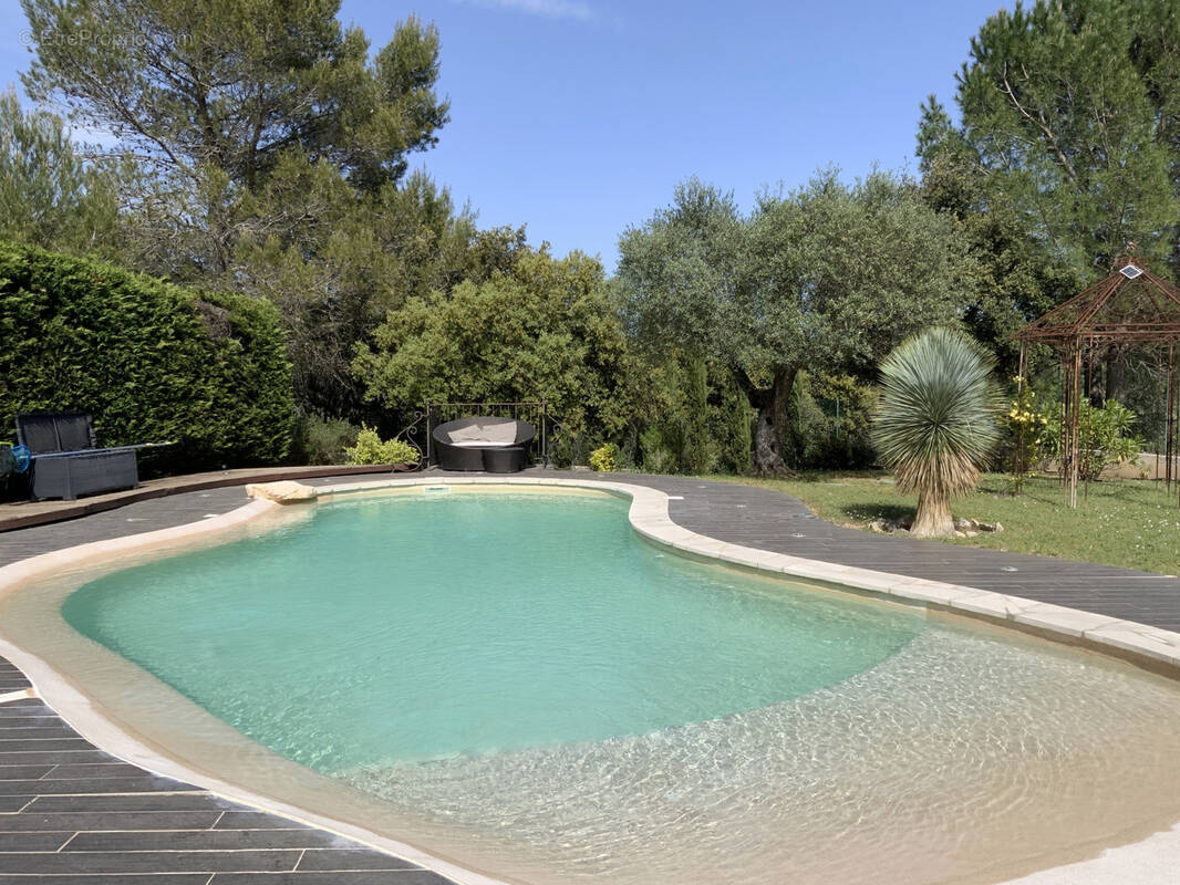Maison à UZES