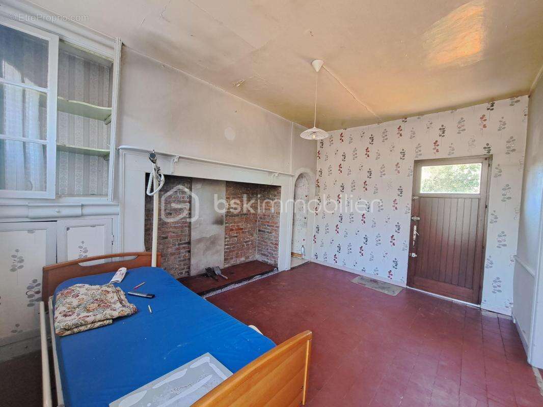 Maison a restaurer avec vie de plain pied a eaucourt-sur-somme - photo 5