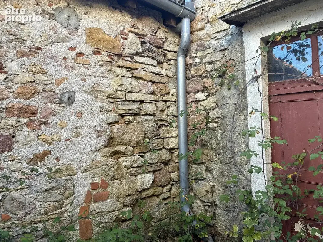 Ensemble de deux Maisons de village en pierres avec patio à rénover - photo 15
