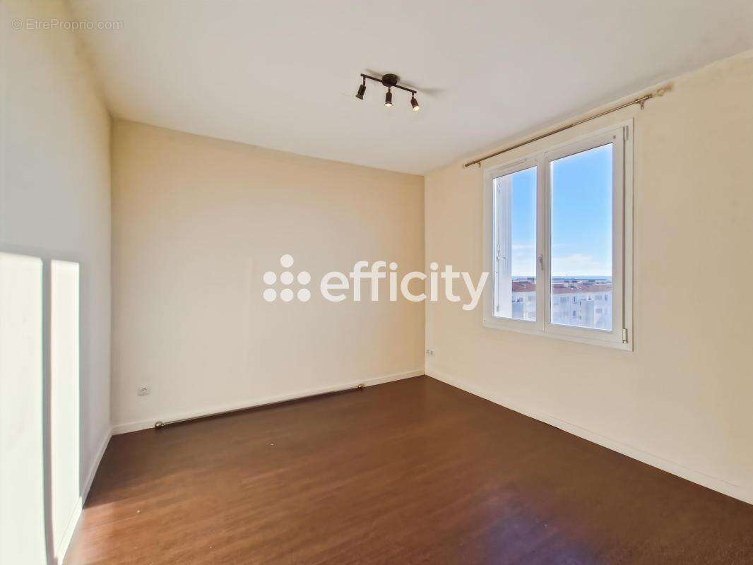 Appartement à ROCHEFORT