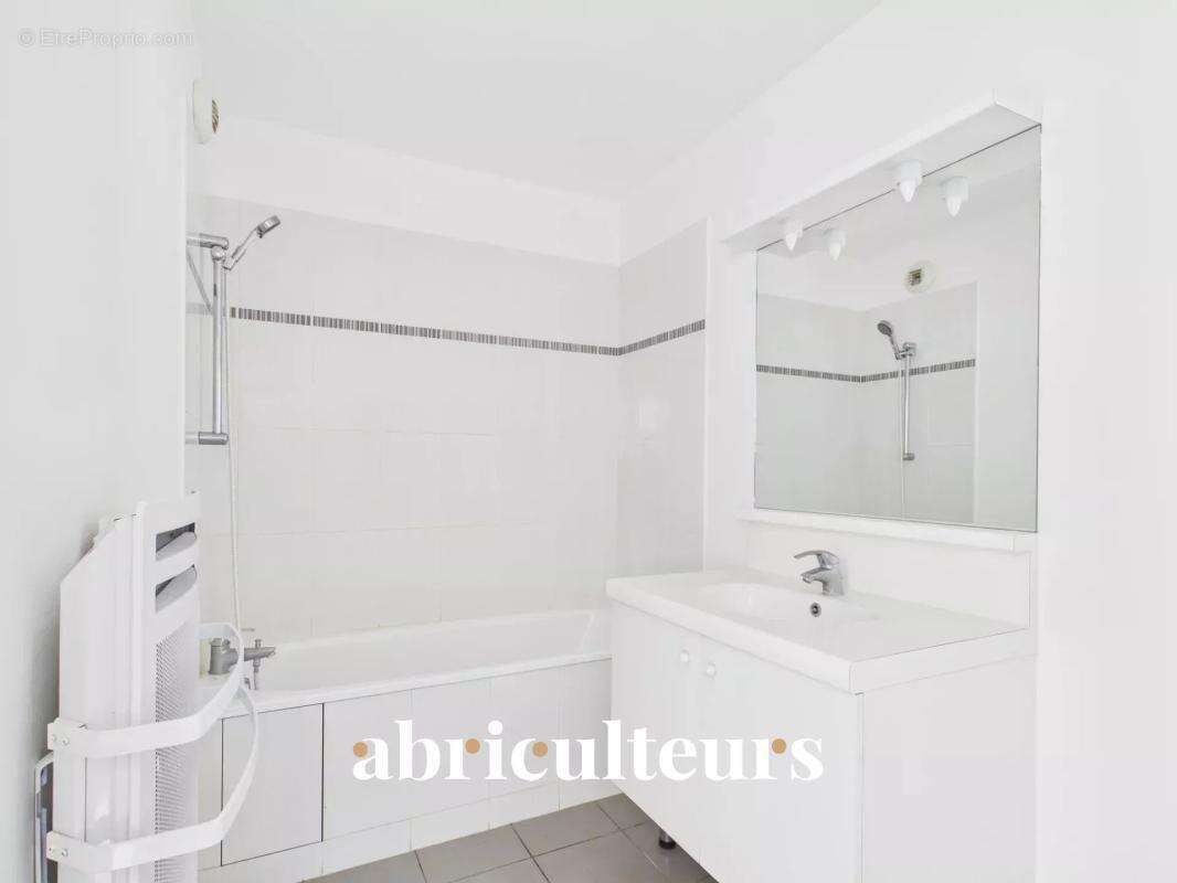 Appartement à SURVILLIERS