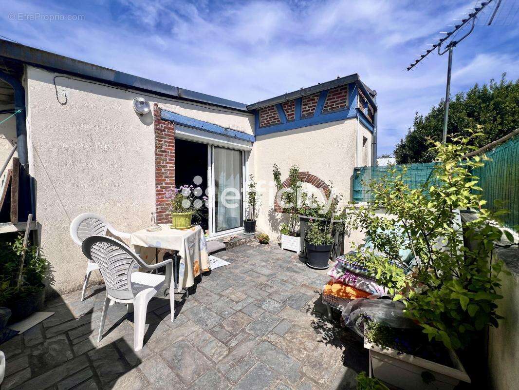 Appartement à LA RICHE