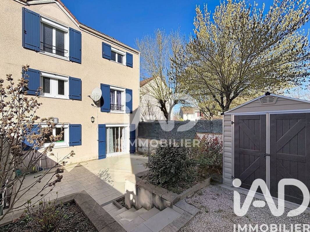 Photo 1 - Maison à PLAISIR