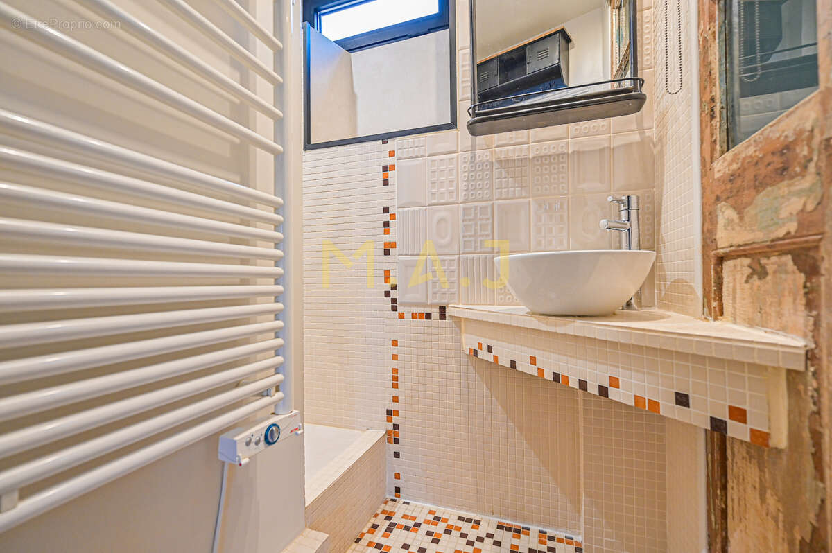 Maison à LE PERREUX-SUR-MARNE