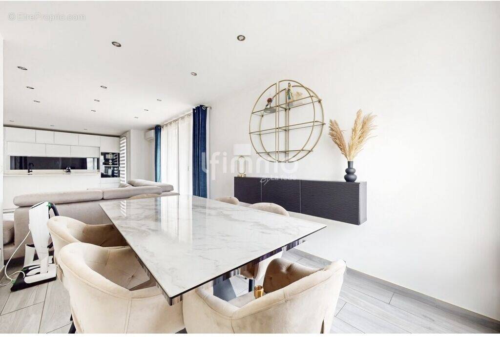 Appartement à MARSEILLE-12E