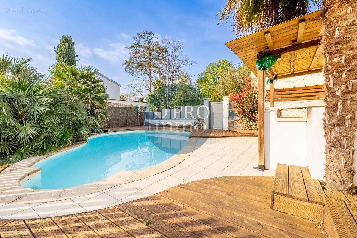 Maison rénovée avec piscine - 142 m² - Suite parentale - Vertou Portereau - photo 14