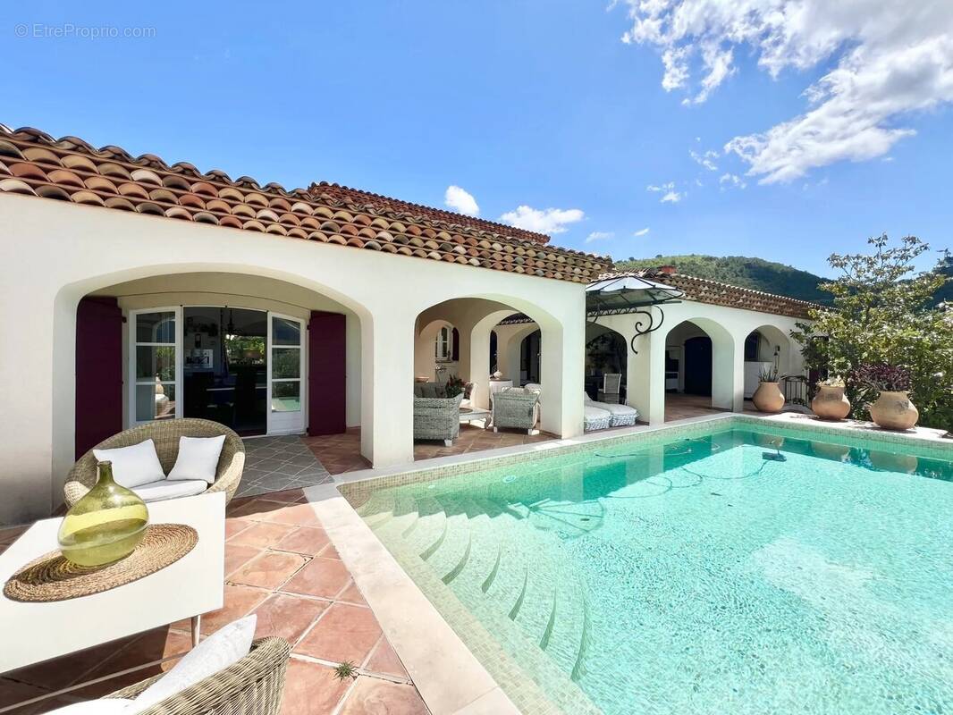 Maison à ROCBARON