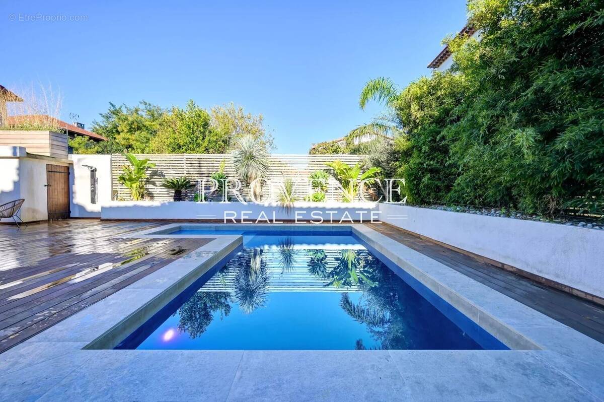 Maison à MARSEILLE-9E