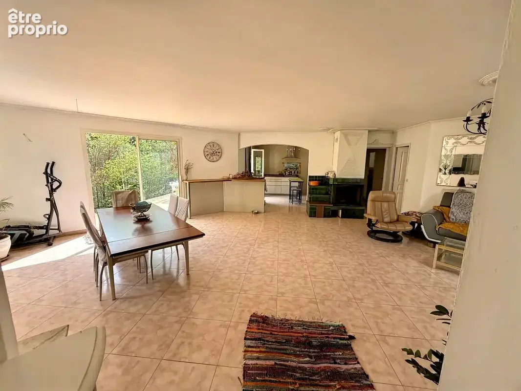 Maison 5 pièces 140 m² à vendre à Auriol (13390) - photo 6