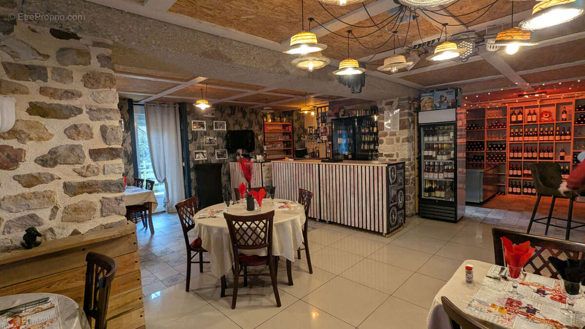 Appartement à L'ETANG-BERTRAND