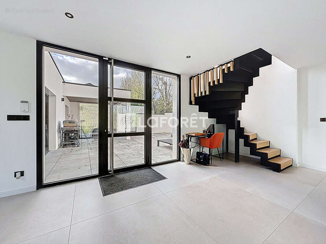 Maison à BIEVILLE-BEUVILLE