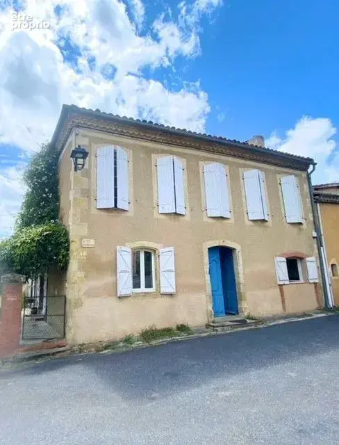 Maison 195 m² à Auch  - photo 2
