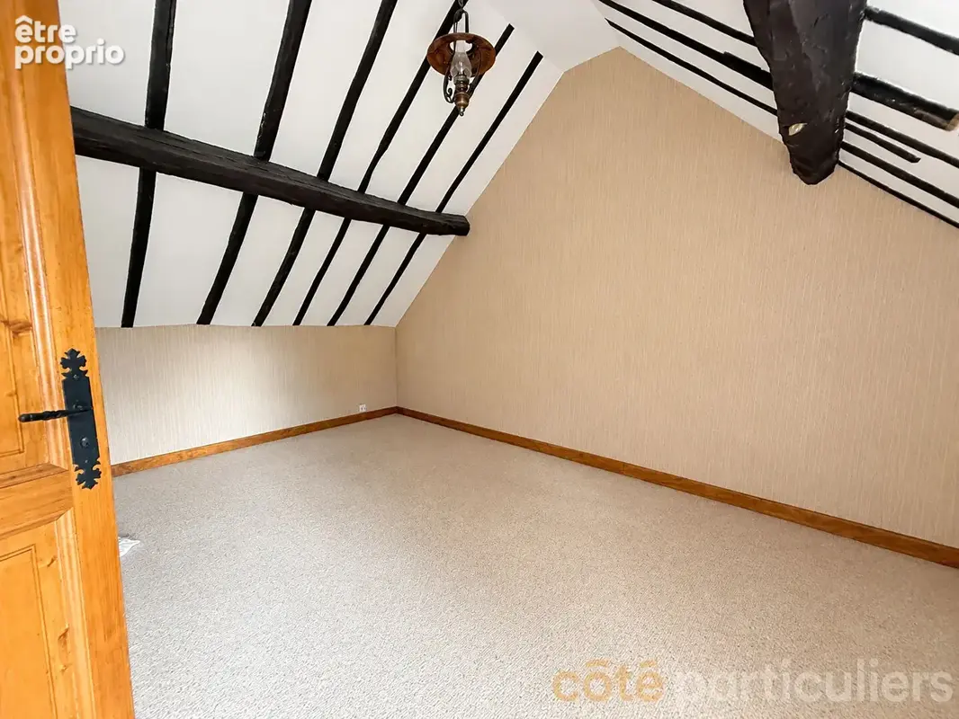 Maison à la campagne avec dépendances - photo 8