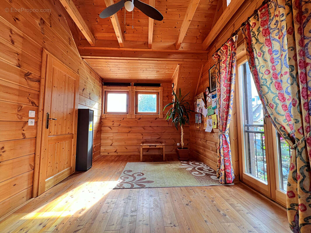 Maison de type chalet à Riquewihr - 6 pièces - 150m² - photo 11