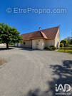 Photo 1 - Maison à OUROUX-SUR-SAONE