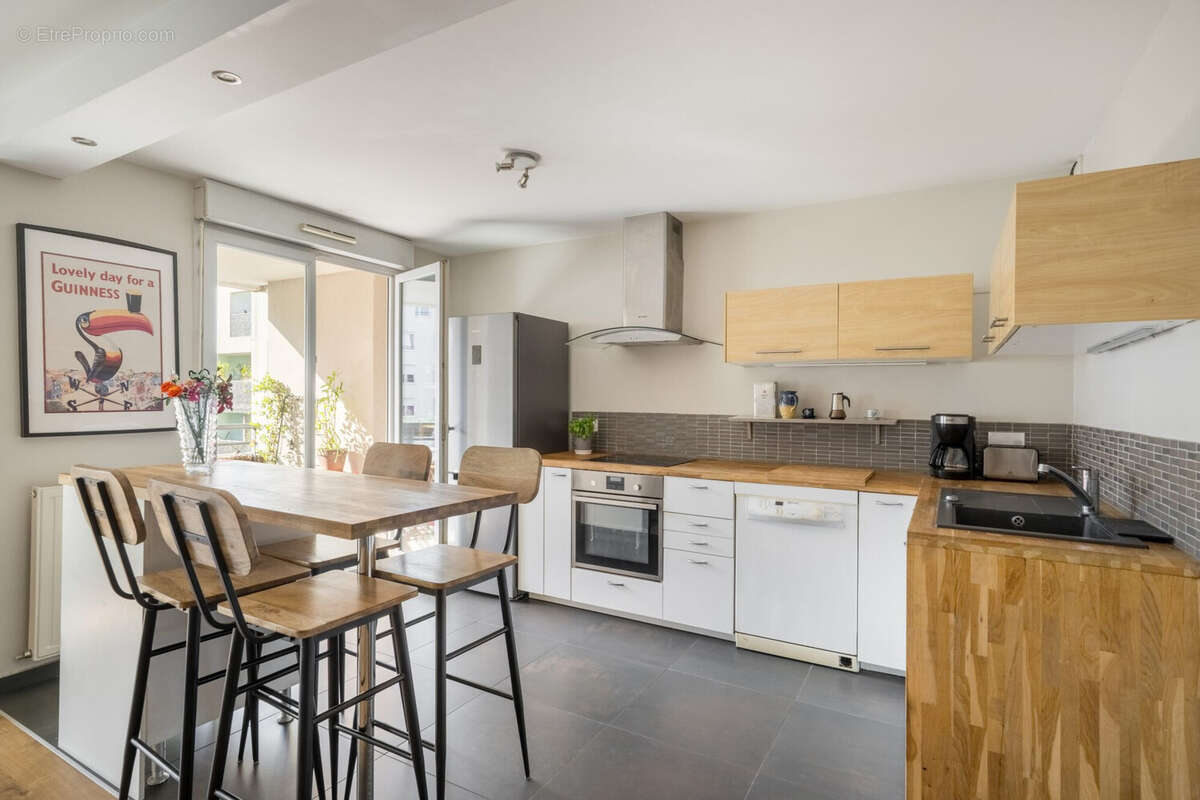 Appartement à LYON-7E
