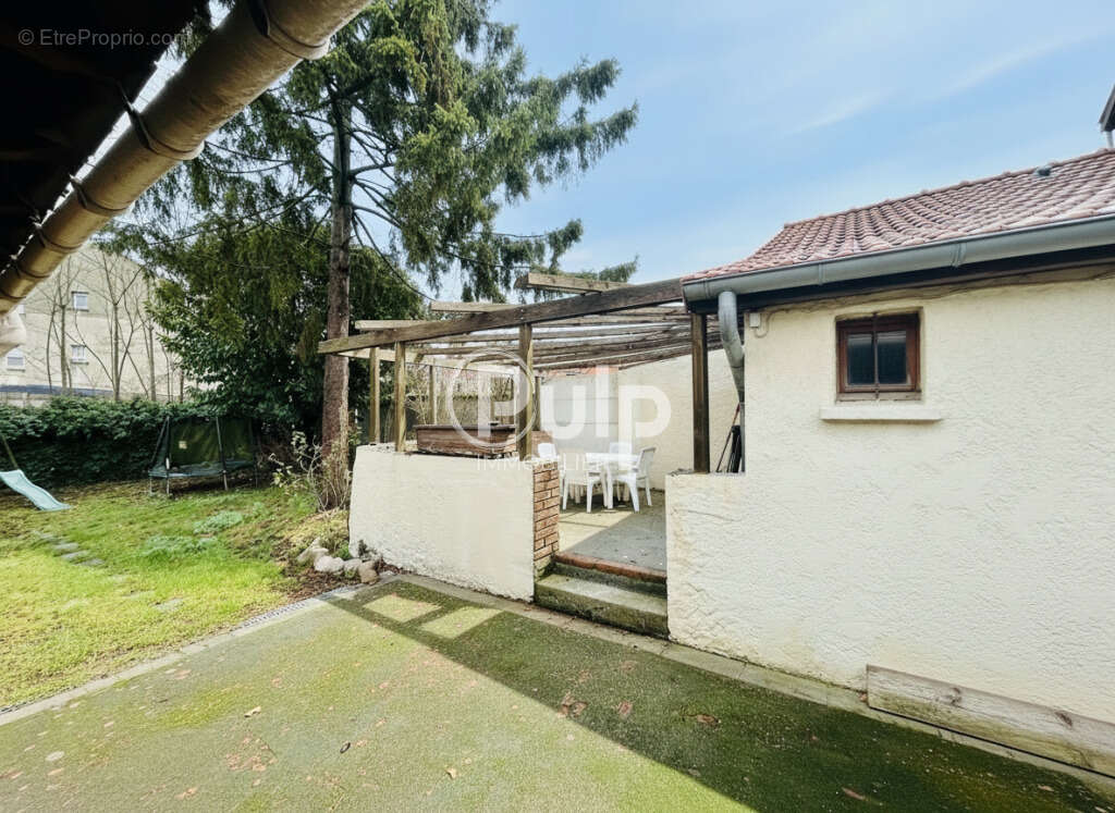 Maison à MONTIGNY-EN-GOHELLE