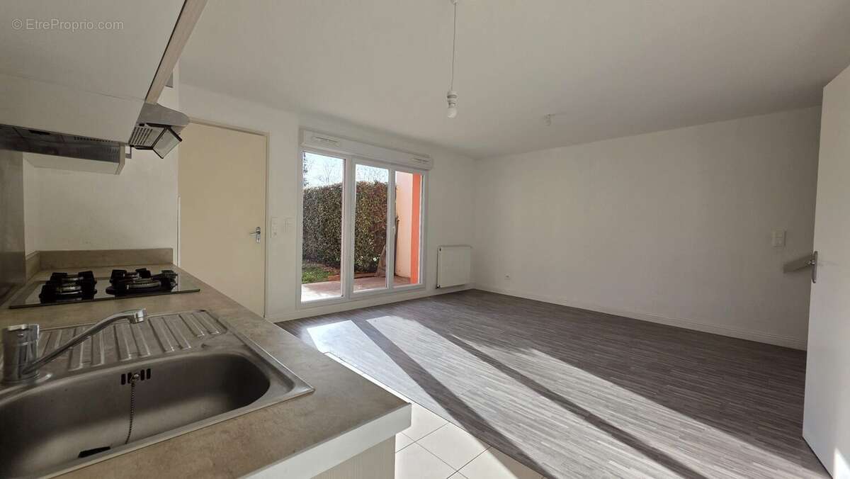 Appartement à VILLENAVE-D'ORNON