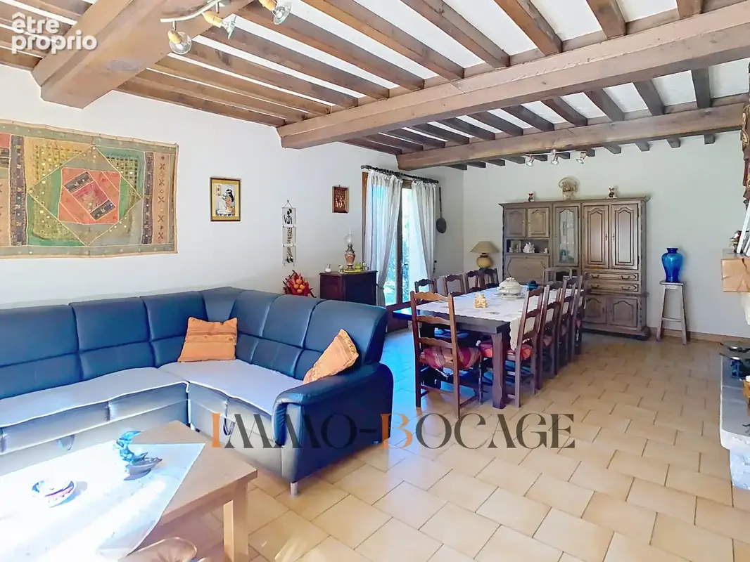 Vastes maison et dépendance sur 9000 m2 de terrain ! - photo 2