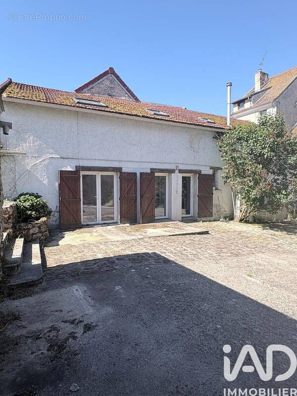 Photo 1 - Maison à LA FERTE-SOUS-JOUARRE