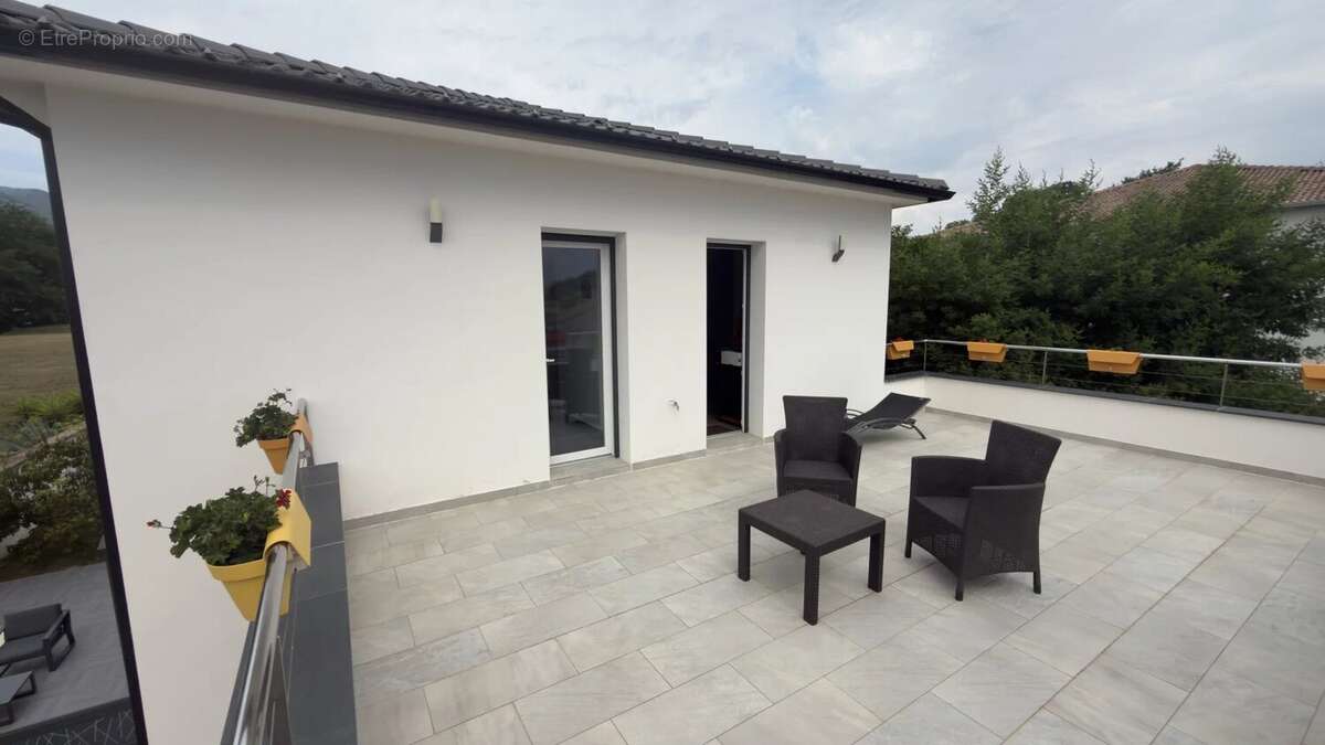 Très belle villa standing Type 4 - photo 22