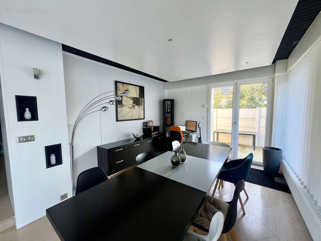 Maison à ATHIS-MONS