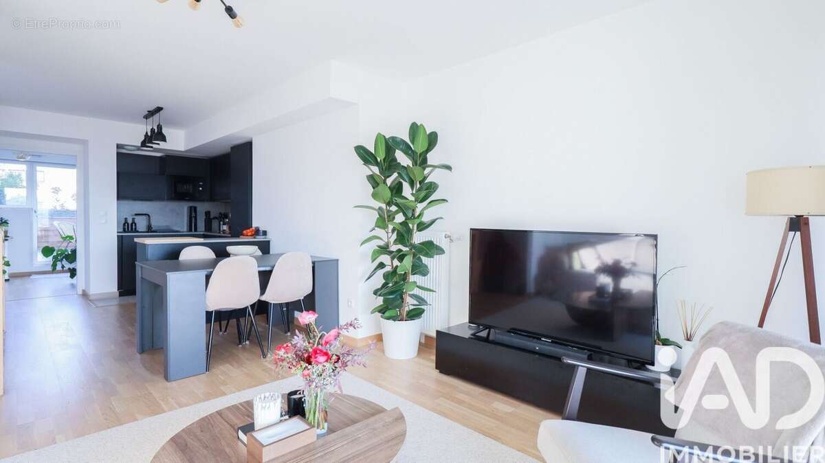 Photo 4 - Appartement à ASNIERES-SUR-SEINE