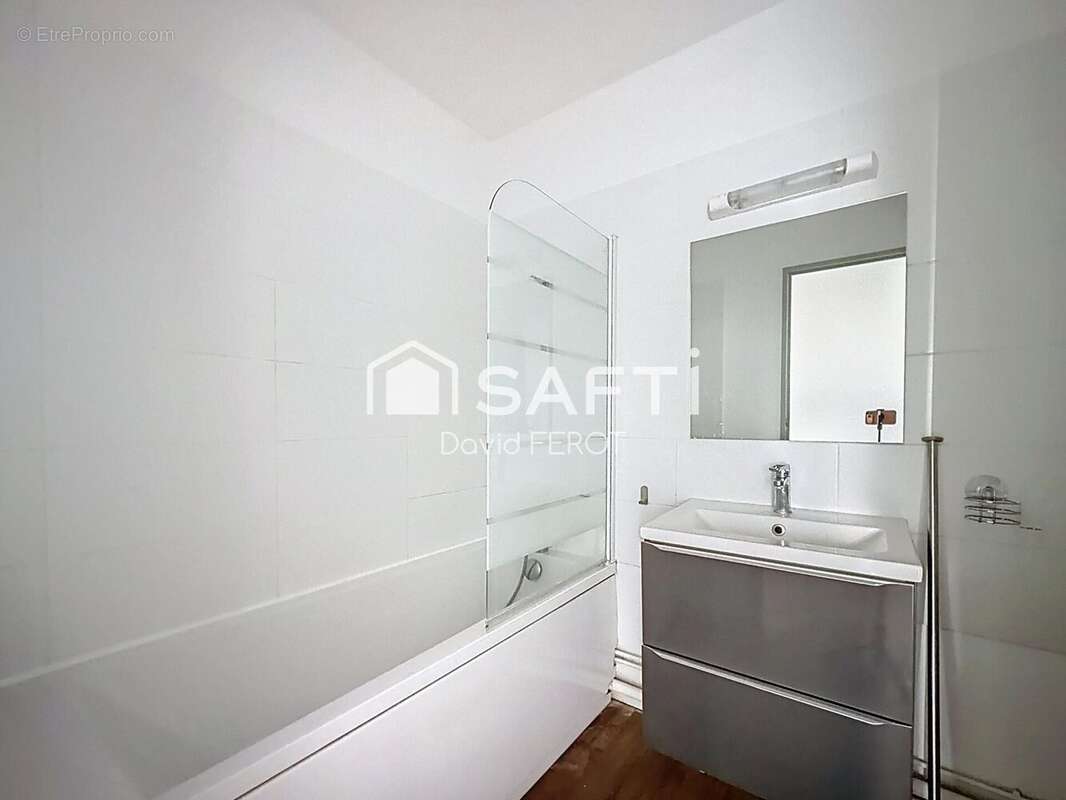 Photo 6 - Appartement à MOISSY-CRAMAYEL