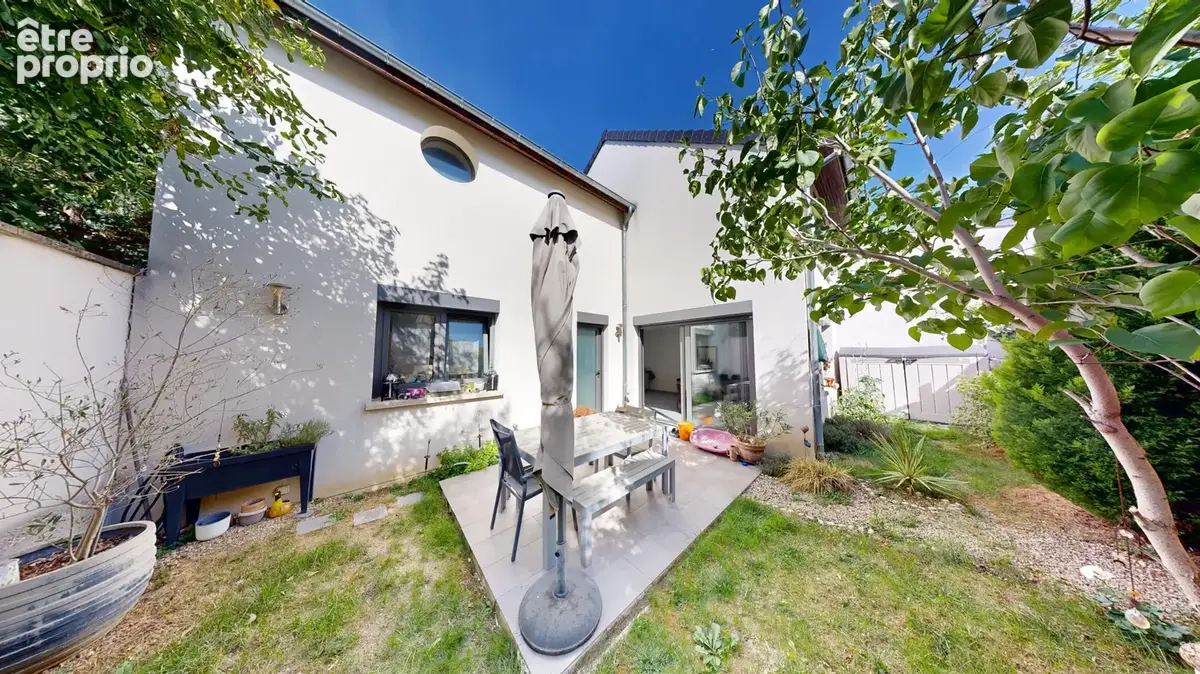 Photo Maison à Velizy-Villacoublay au prix de 569 000€
