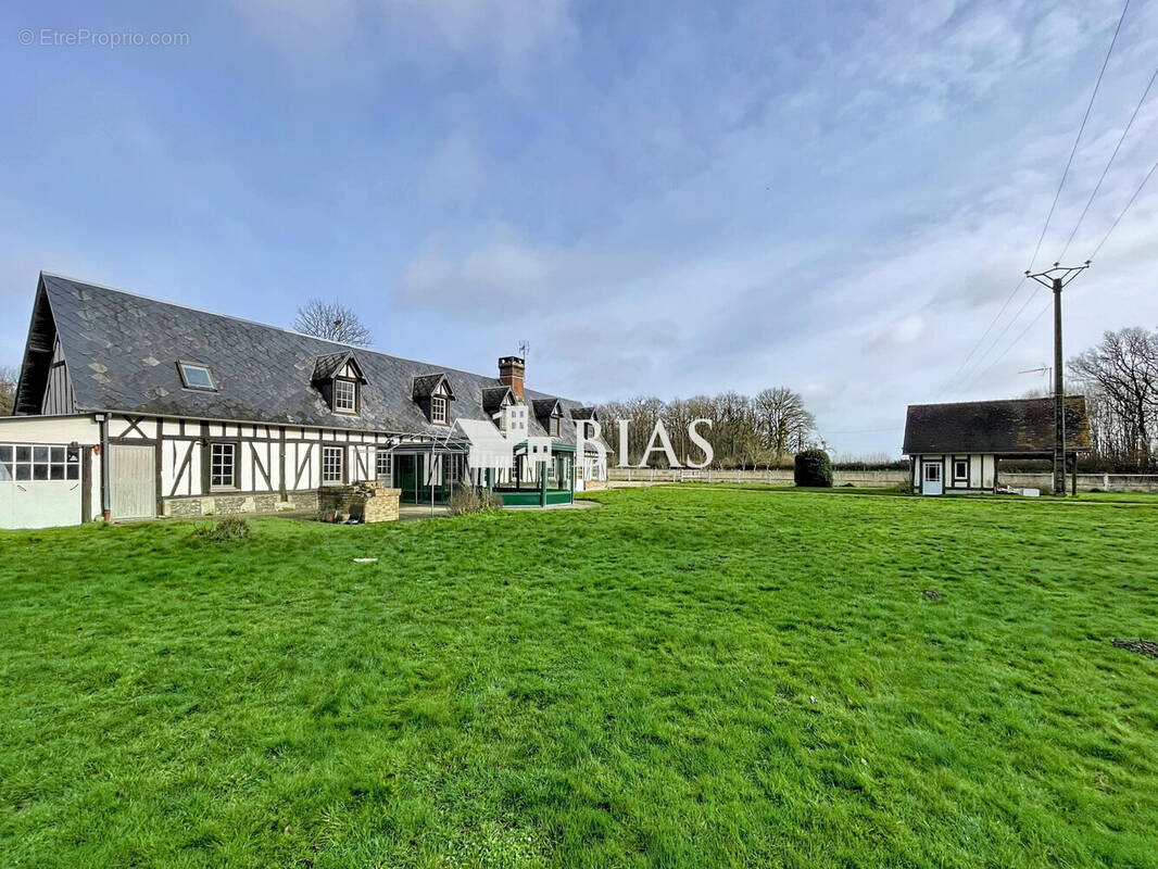 Maison à BEAUMONT-LE-ROGER