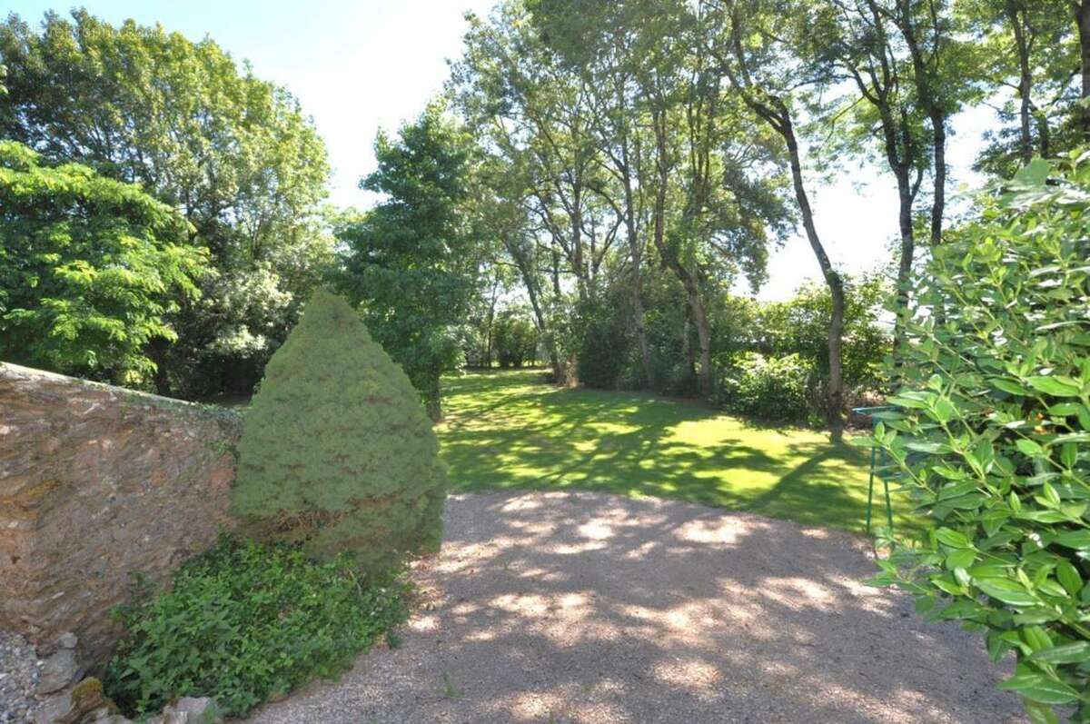 Maison à MIRANDOL-BOURGNOUNAC