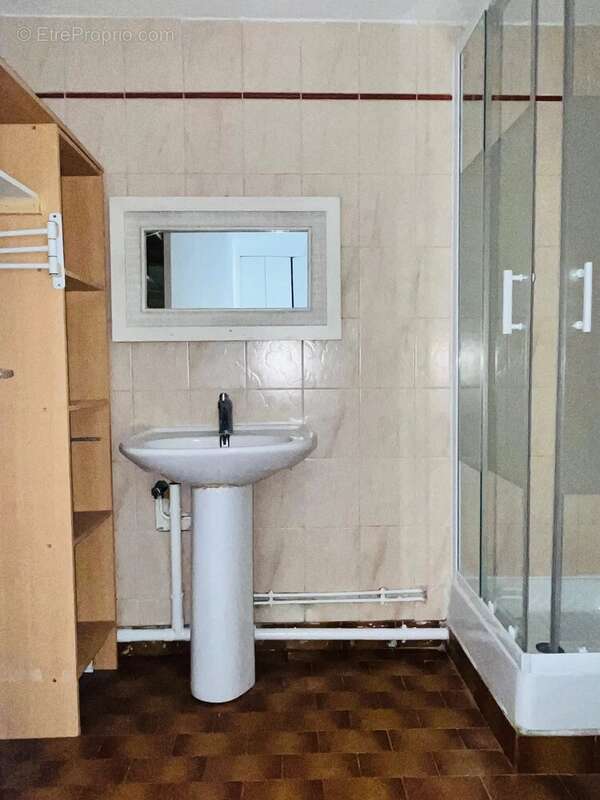 Appartement à MARSEILLE-5E
