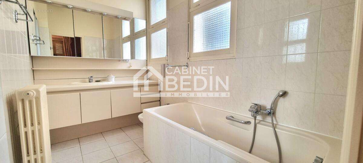 Maison à LE BOUSCAT