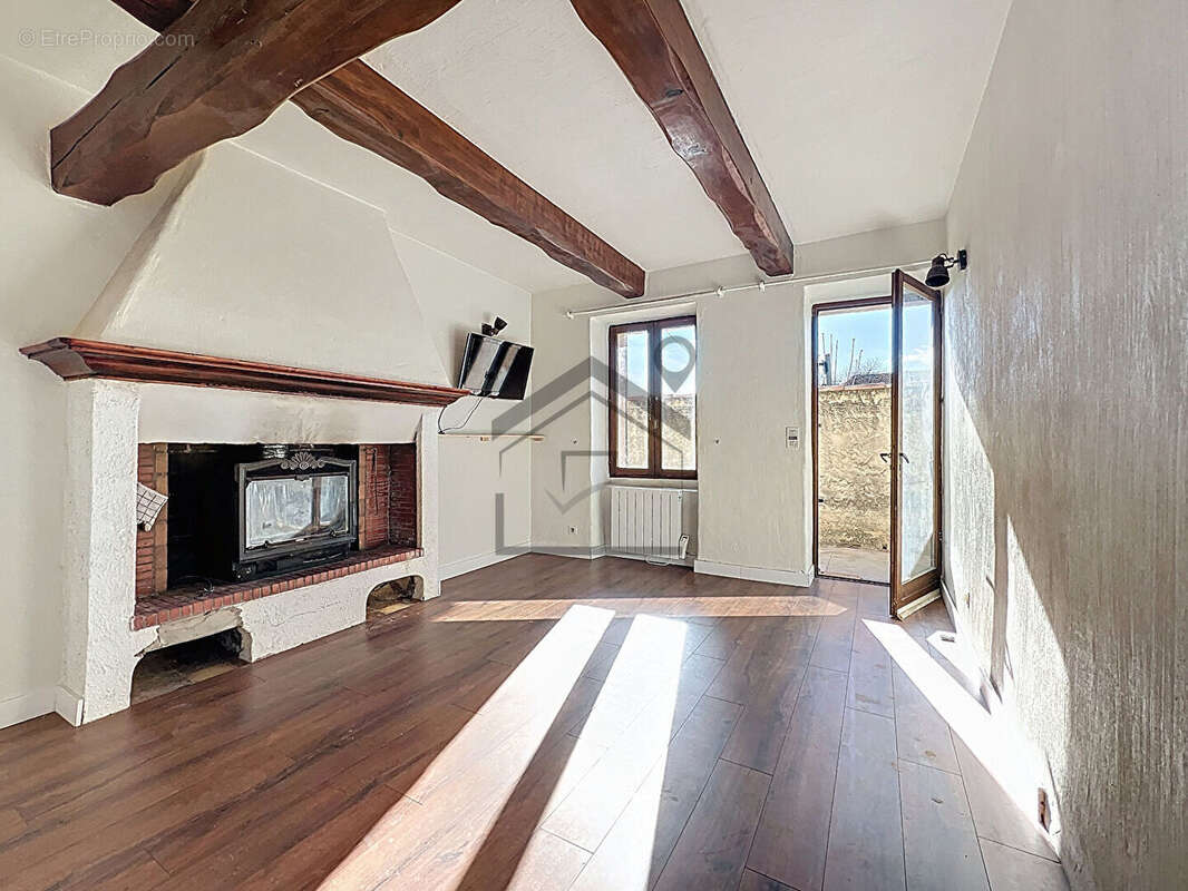 Maison 79 m² à Vitrolles  - photo 7