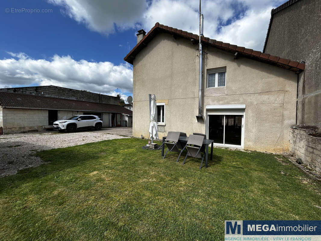 Maison à BLACY